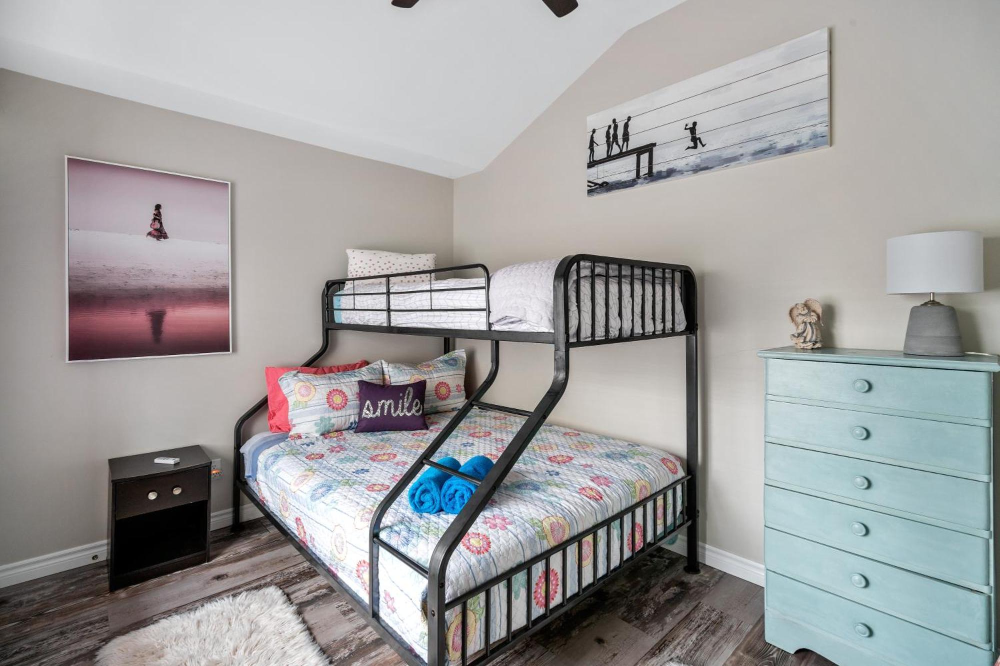 Sandy Cove Cottage Crystal Beach Εξωτερικό φωτογραφία